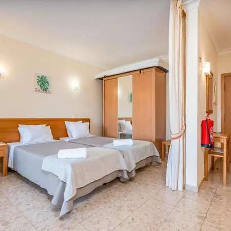 Aparthotel Clube Mar *