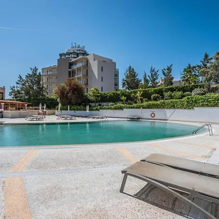 Aparthotel Clube Mar *